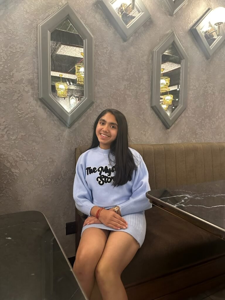 Omisaa Bansal – Author and Student